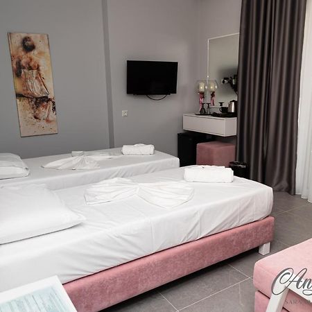 Angel Saranda Palace 外观 照片